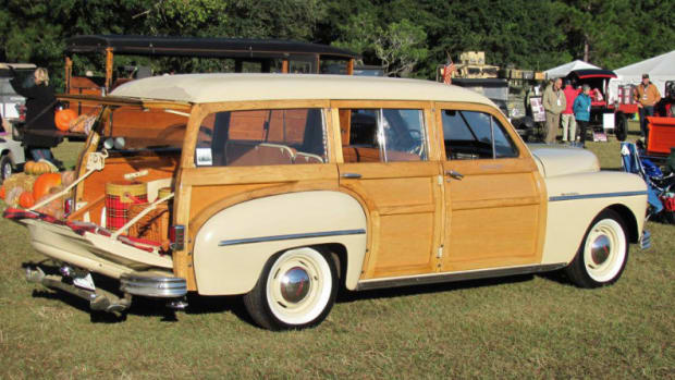 1949 Plymouth Special Deluxe 'Woodie'