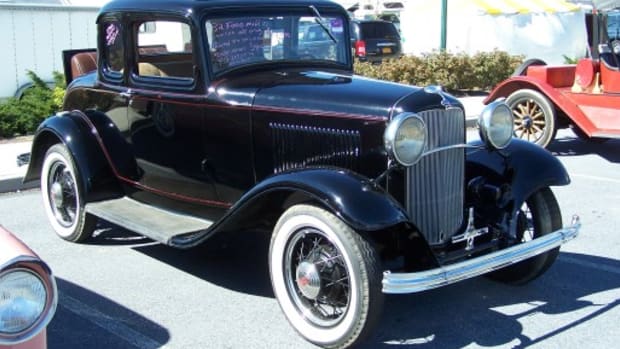 Her 1932 Ford B 5W coupe