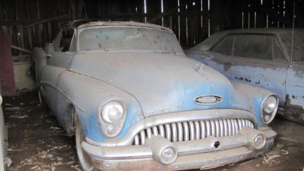  A 1953 Buick Skylark is a hot item, and bidding has been hot on this project, which is being offered in the W. Yoder Auction, LLC sale of the Jack Slattery collection. The sale is set for Nov. 4 but online bidding has been ongoing.