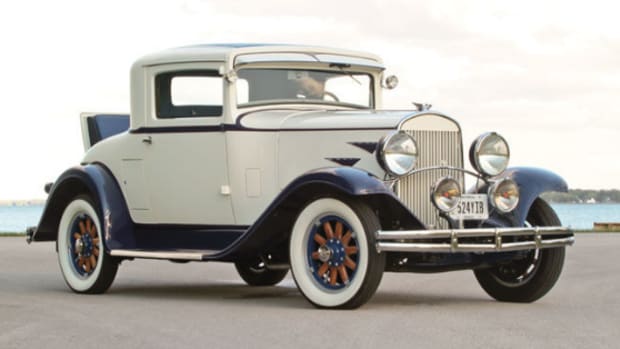 1930 Chrysler Series 70 coupe