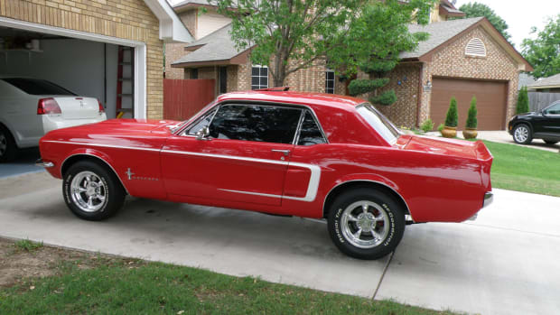 Red-67-Mustang