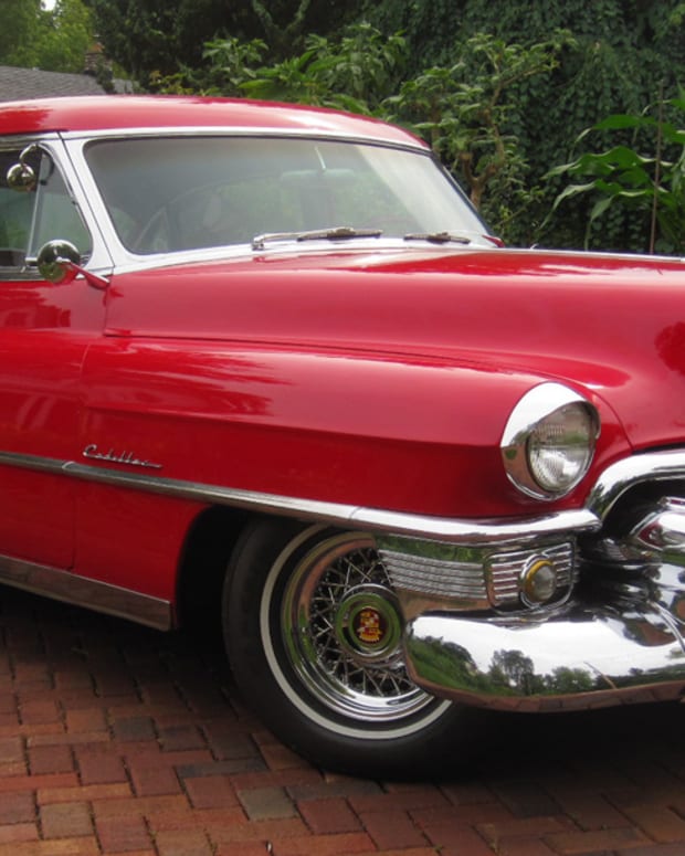 1953-Cadillac-Fleetwood-Series-60
