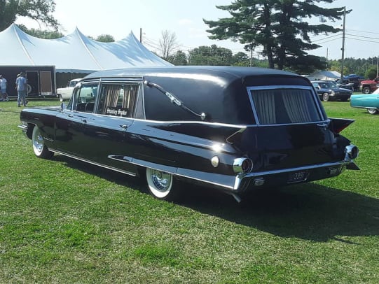 1961-Cadillac-S&S-Victoria-Hearse-4