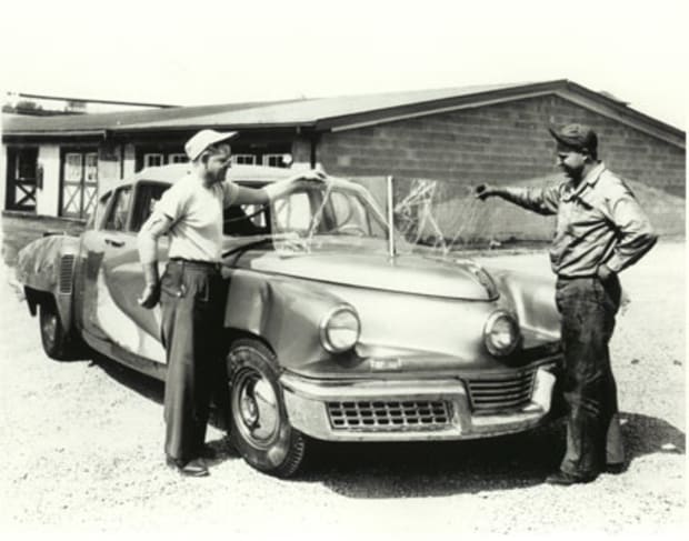 1950 TUCKER TORPEDO on USED CAR LOT Nostalgic Photo 183-N 