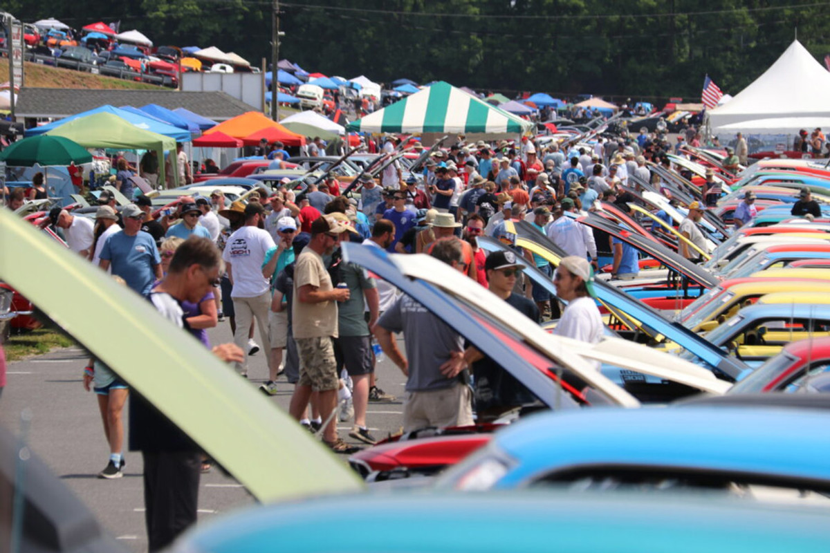 World’s largest all-Ford-themed car show rolls into Carlisle May 31-June 2