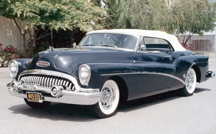 50-1953-Buick-Skylark-1