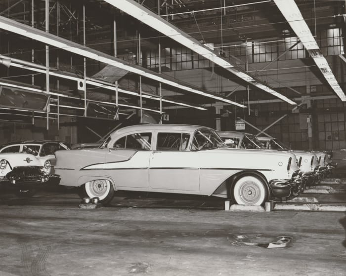Once assembled, Oldsmobiles were tested at stationary rollers. Employees looked for engine timing, responsiveness and smoothness. Brakes, lights, wipers and windows were also quality-checked.