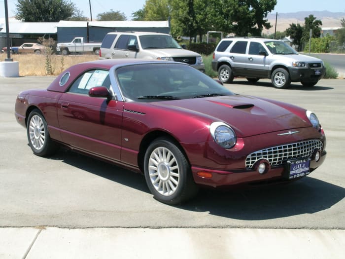 The legacy of the Ford Thunderbird saw the light of day with the last generation produced 2002-2005.