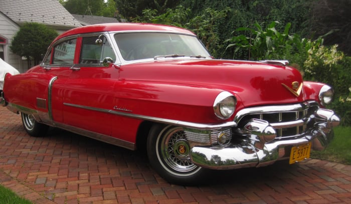 1953-Cadillac-Fleetwood-Series-60