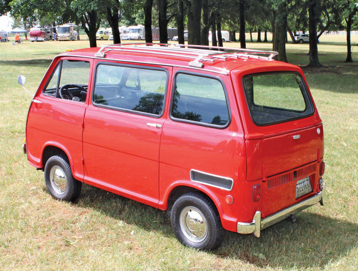 The “cab-over” design was all the rage when it came to van design in the 1960s. Compact and mini cars were also becoming popular worldwide. All those trends merged when Subaru launched the 360 Sambar Van. This dandy 1970 example belongs to Vicki Siefker, of Delphos, Ohio.