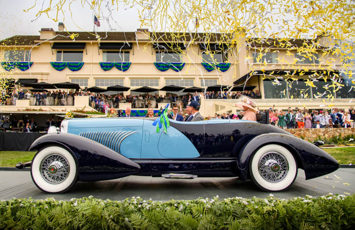 1932 Duesenberg J Figoni Sports Torpedo of Lee R. Anderson Sr. took home Best of Show honors at the 2022 Pebble Beach Concours d'Elegance.