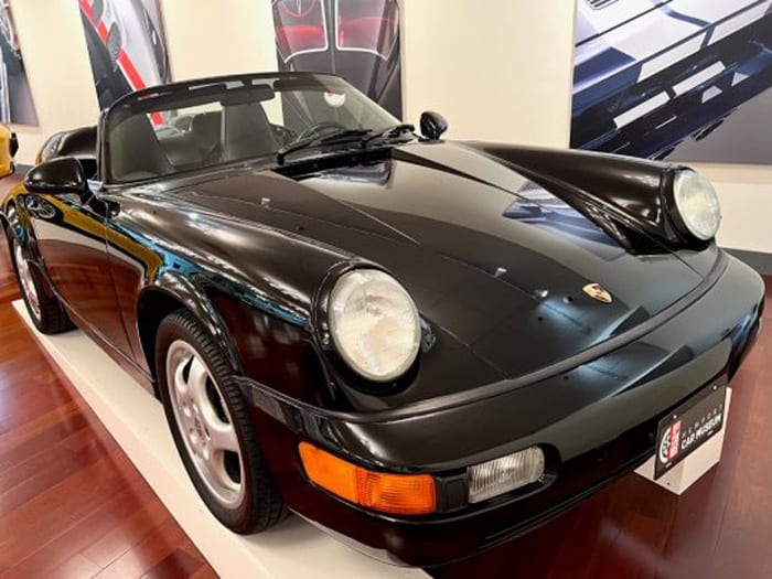 With a 1994 Porsche 911 (964) Speedster added to its collection, the Newport Car Museum now has on display all five production versions of the Porsche Speedster built since 1954.