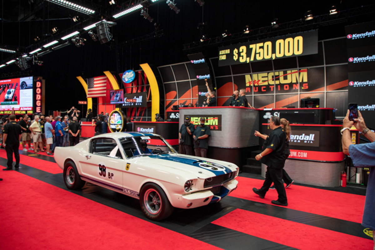 SC20_The John Atzbach Collection_1965 Shelby GT350R Sells For $3.85 Million_071720