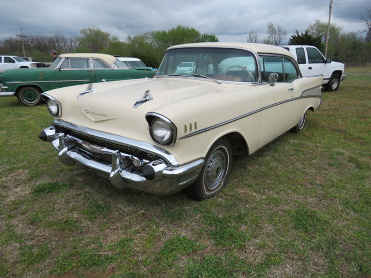 There are three 1957 Chevrolet Bel Air Sport Coupes in the Regehr collection, plus a Bel Air convertible and a Two-Ten coupe “survivor” that was special-ordered with air conditioning, but without a clock or radio. A 1957 Two-Ten V-8 four-door sedan project will also be auctioned.