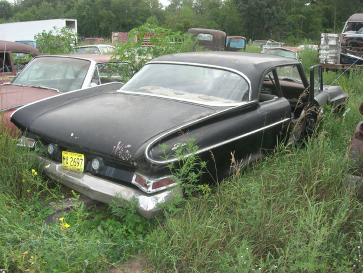  With its unique reverse-slant fin design, this entry-trim-level 1961 Dodge Dart Seneca two-door sedan has some repairable damage and missing trim, but remains solid enough to be returned to the road.