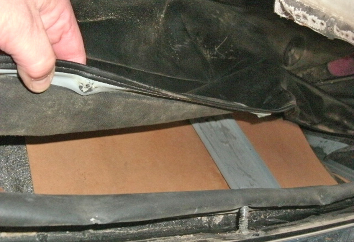 Even the boot was photographed to ensure it was correctly reattached.