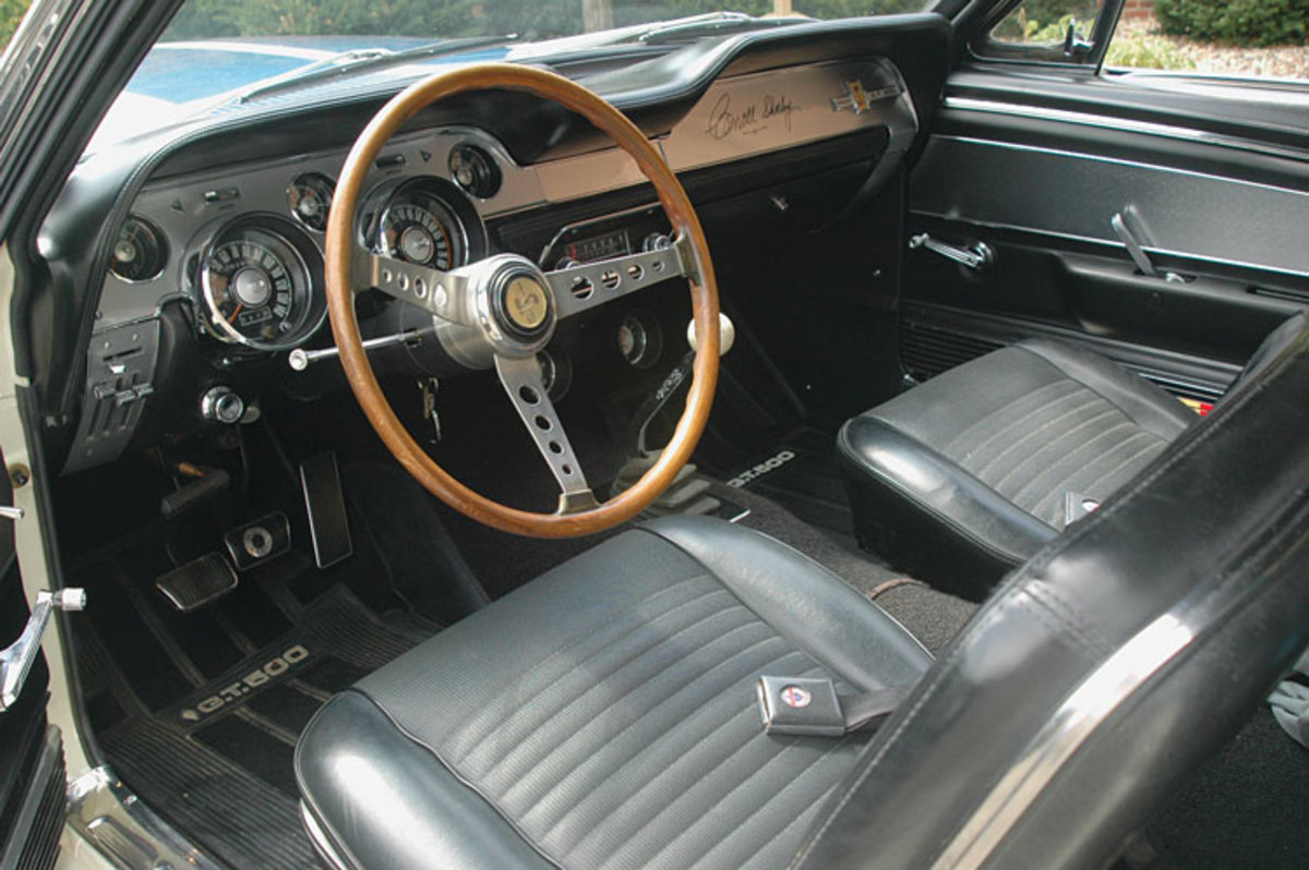 Shelby-Mustang-interior