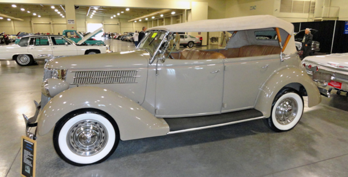 This 1936 Ford DeLuxe Phaeton sold for $38,000.