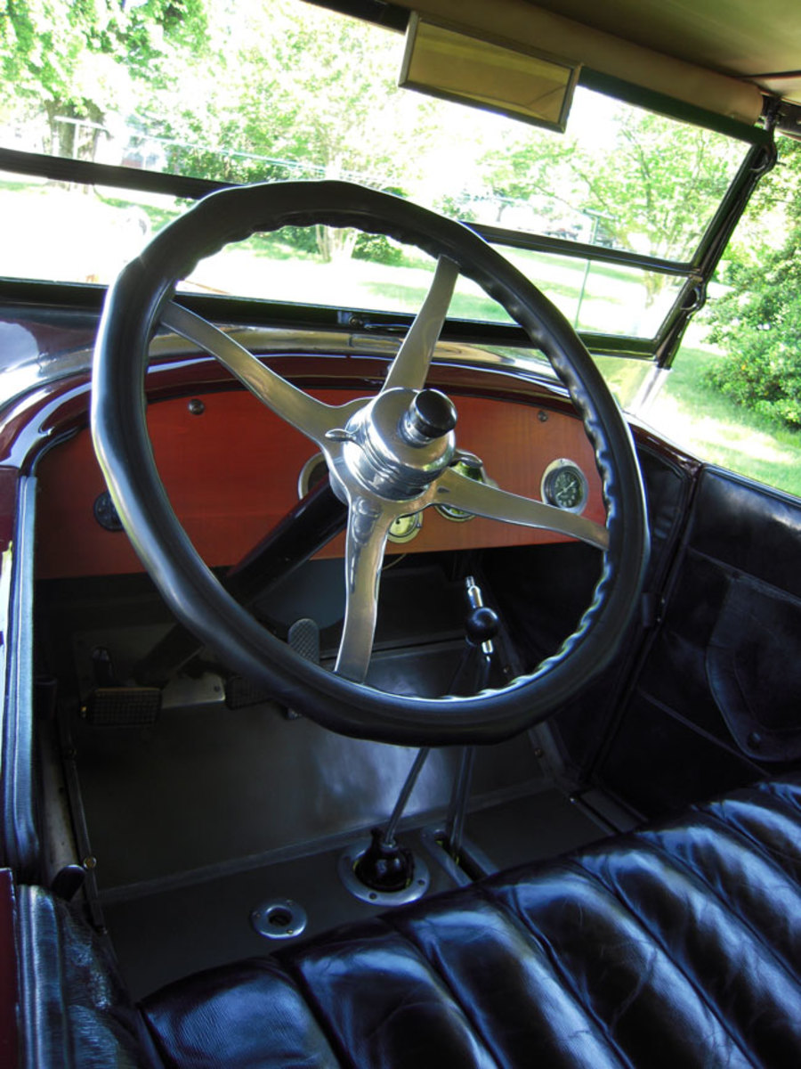 1923-American-frontseat2