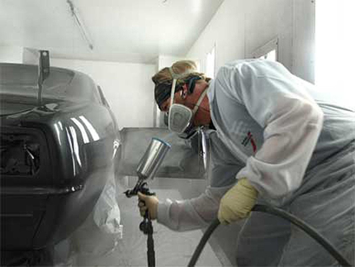  Professional shops will often use several coats of clean coat. The spraying technique is basically the same as that used in painting.