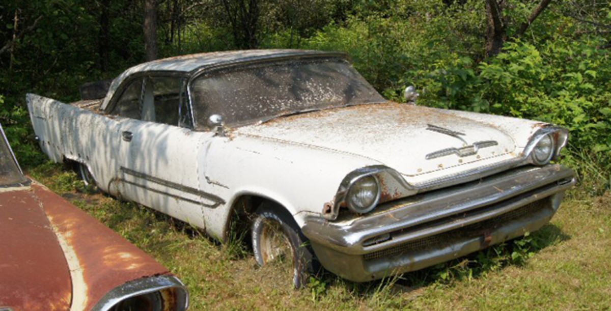  The 1957 De Soto just prior to its 100-day makeover.