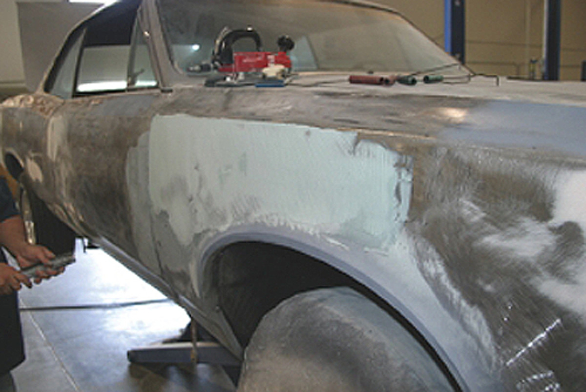 Tips Applies to ALL meta-bodied cars How to Restore Classic Car Bodywork techniques & step-by-step procedures 