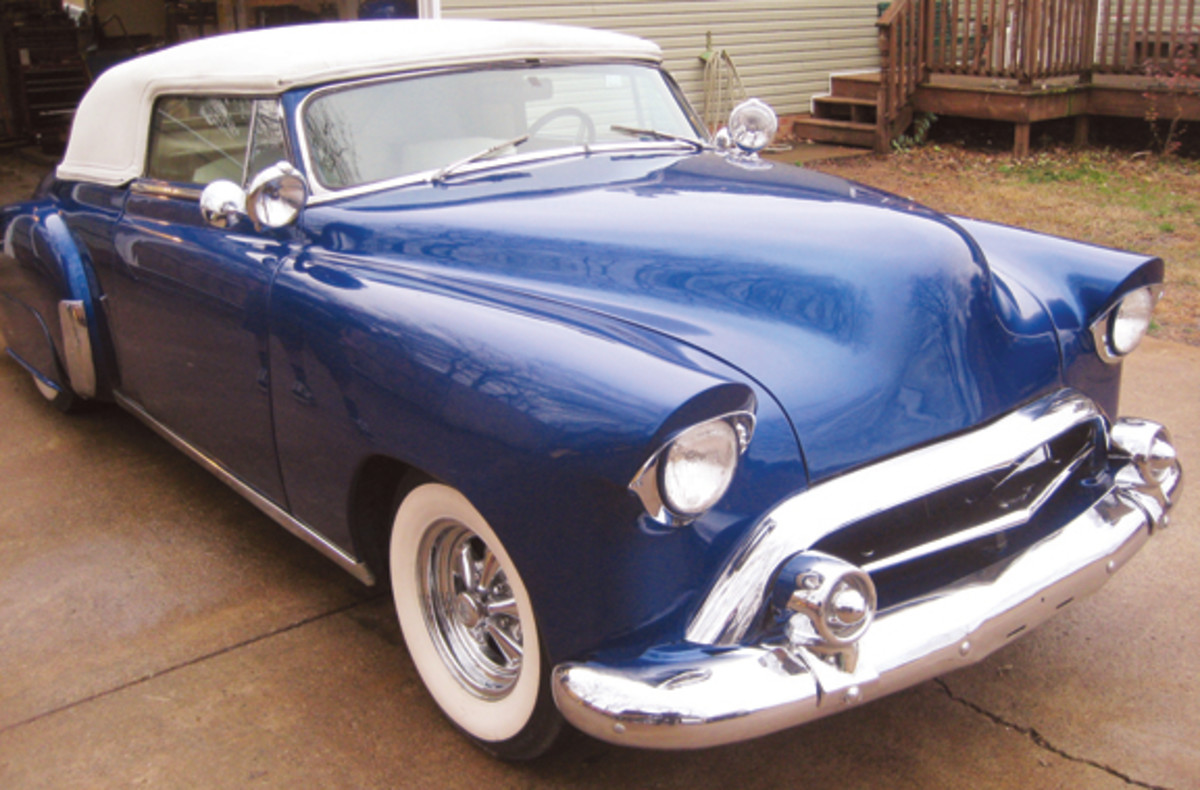 The author’s 1949 Chevrolet custom retains its 216-cid “stovebolt” straight-six, which has just 50,000 miles.