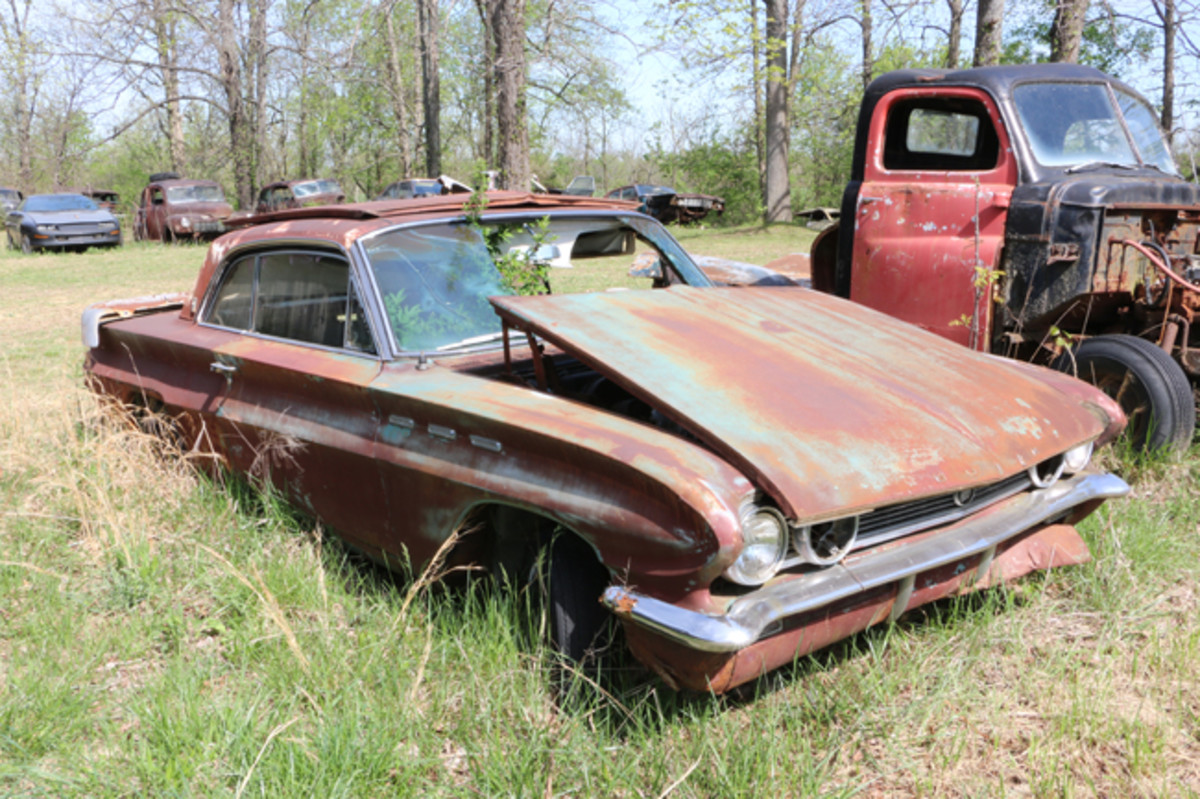  The engine and interior are gone from this 1962 Buick Skylark.