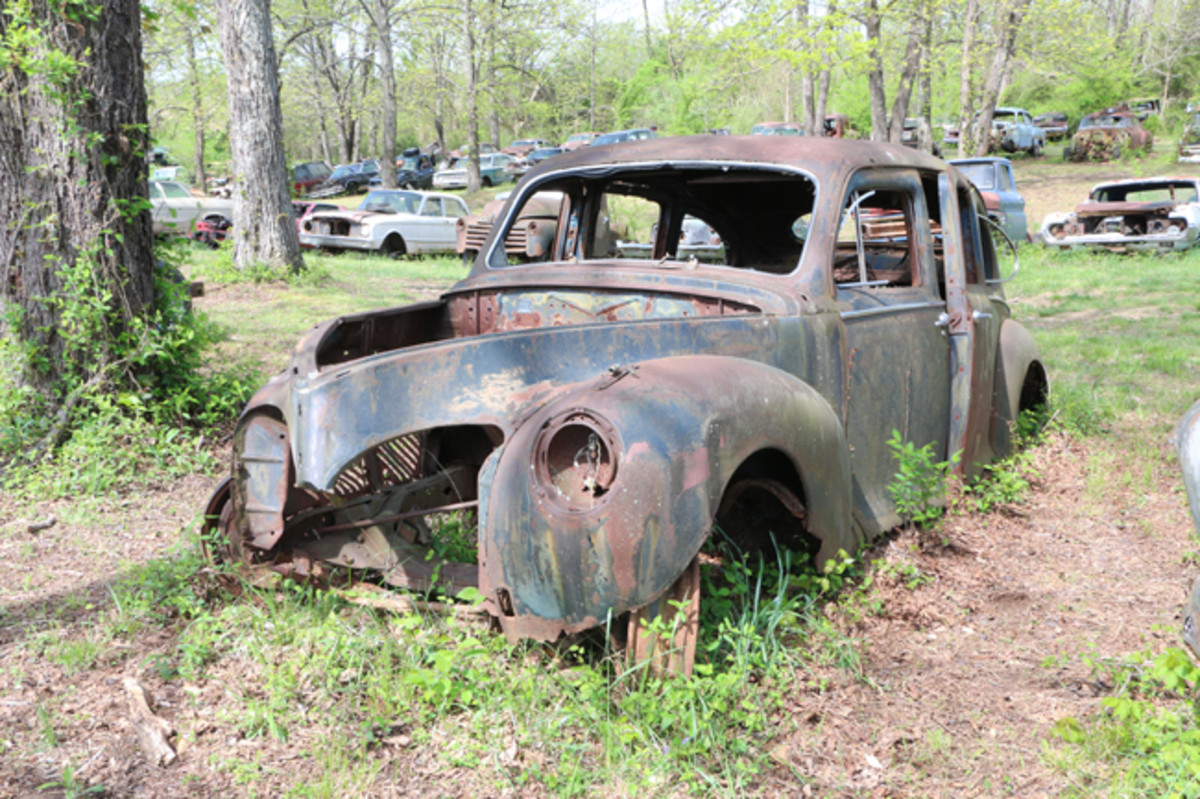  Lyon identified this car as a 1941 Lincoln-Zephyr. Many parts have been removed including the engine.