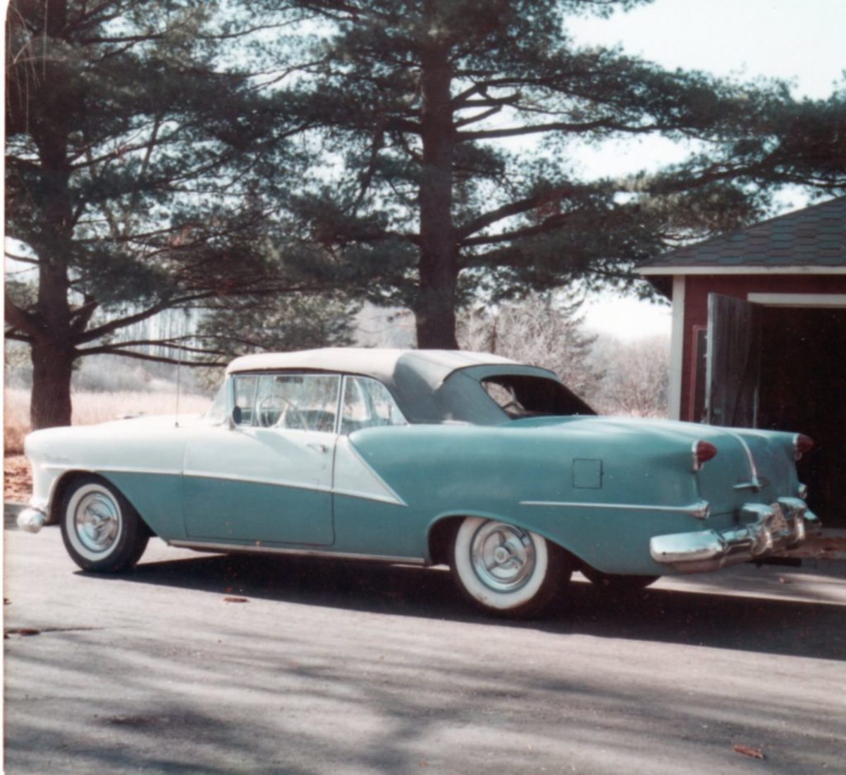 The 1954 Oldsmobile Starfire Ninety-Eight convertible in 1976 after Terry Boyce drove it from Pennsylvania to his home in Wisconsin. It hit 30,000 miles on the drive home. (Terry Boyce photo)