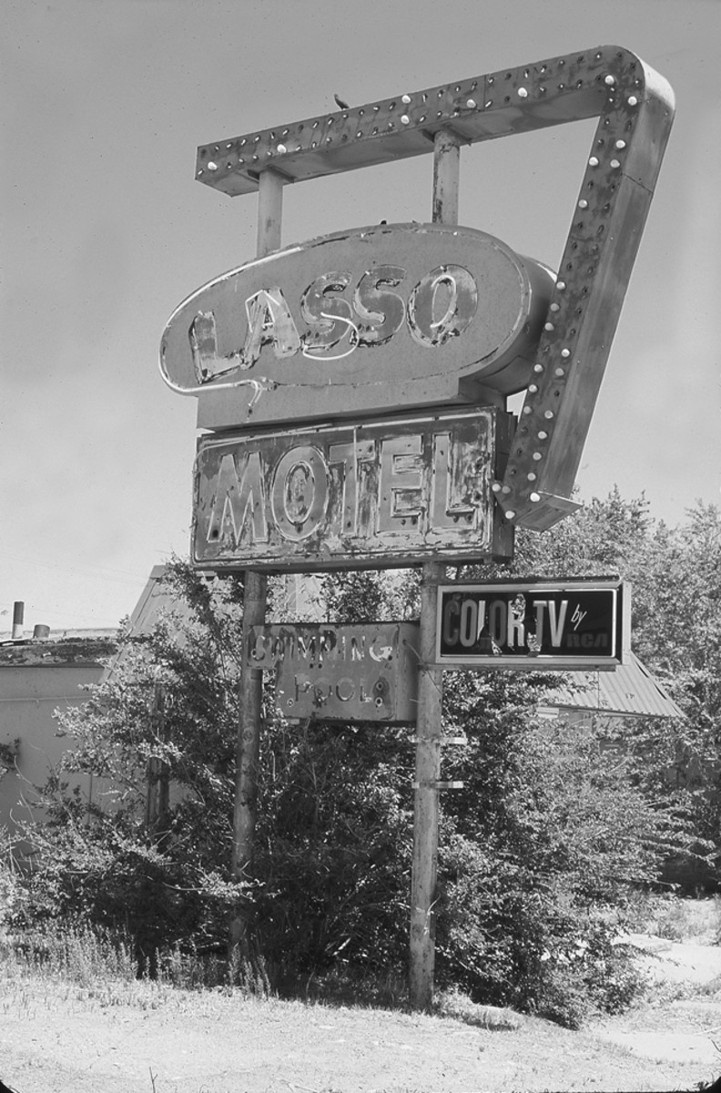  Coffee table books abound chronicling the vintage elements that remain along “The Mother Road,” the legendary highway that is Route 66. This sign fronting the abandoned Lasso Motel is home to several bird’s nests (see bird on top of sign), and resides in Tucumcari, N.M., through which Route 66 passes.