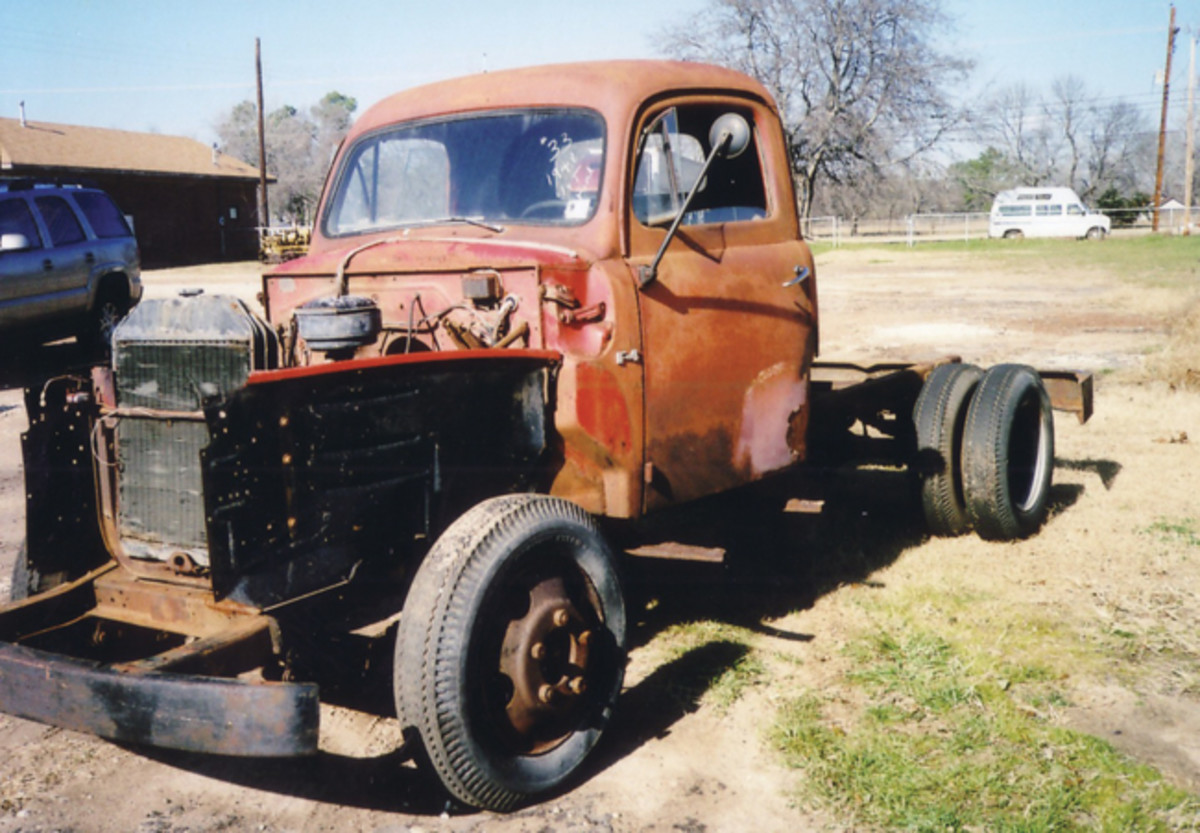  The truck came in three sections, the main one being the chassis and cab, which needed quite a bit if work. Here we see it without the hood, fenders, grille and other front-end sheet metal.