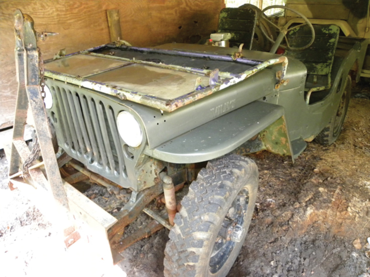 While many of us in the old car hobby dream of stumbling across a dusty but otherwise all-original vehicle in a barn, it’s a very rare occurrence. That is not to say that it doesn’t happen. 