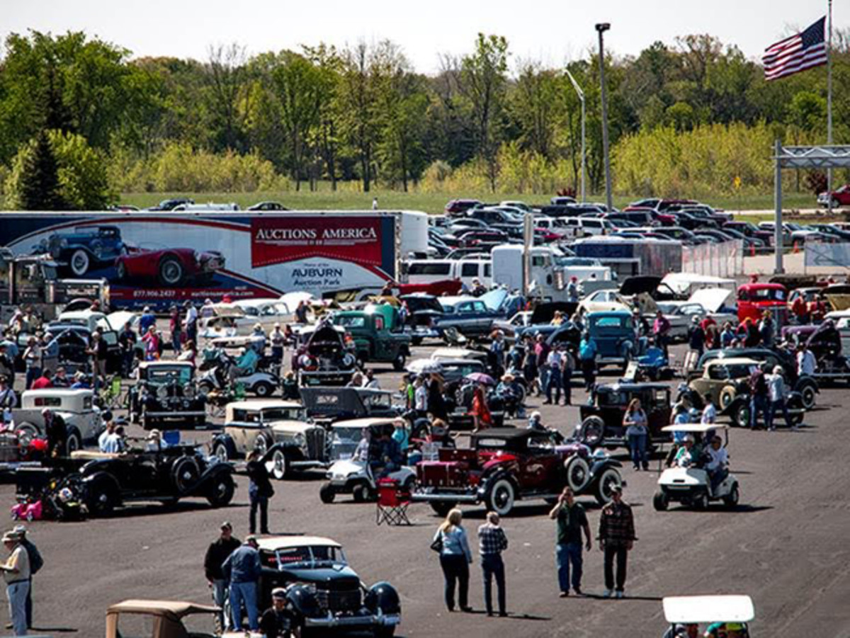  Crowds gathered at the Auburn Auction Park to view not only the cars set for the block, but 240 additional automobiles on display thanks to the historic AACA/CCCA Triple Crown Meet.