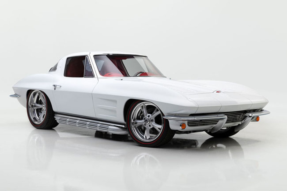  This custom 1963 Chevrolet Corvette Split-Window Coupe built by Jeff Hayes Customs will be among the collector cars offered during the Barrett-Jackson Online Only May 2020 Auction.. Photo - Barrett-Jackson