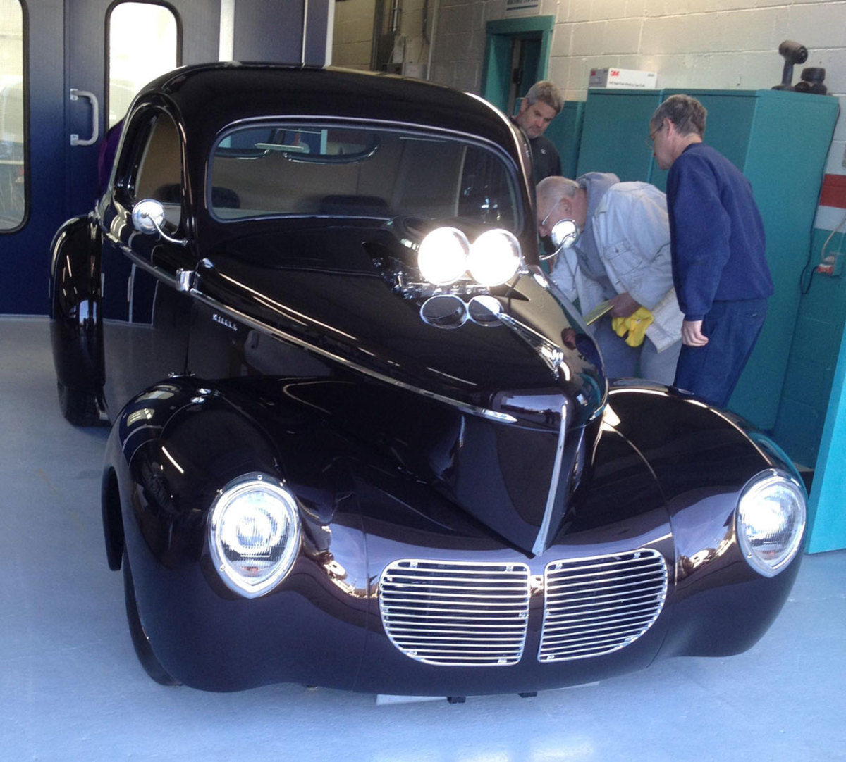 1940-Willys-coupe-custom-1