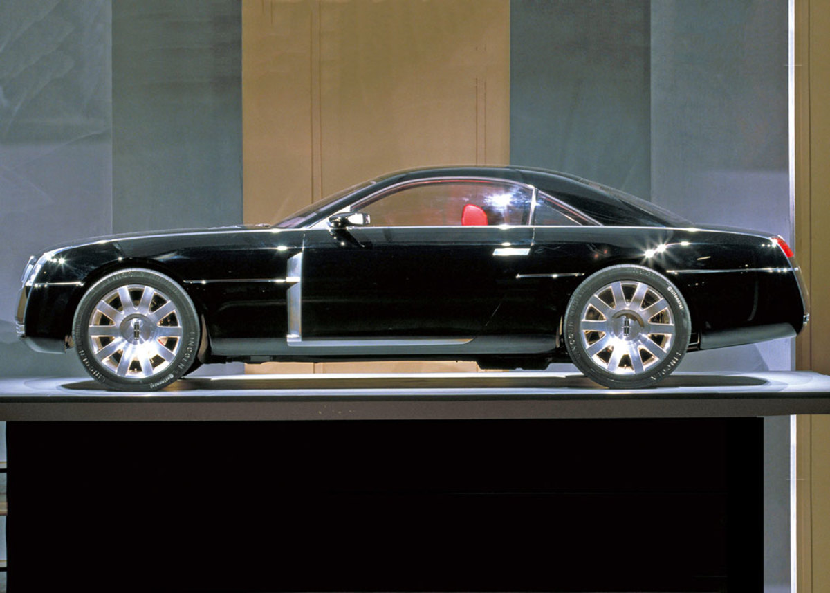 2001 Lincoln Mark 9 concept car
