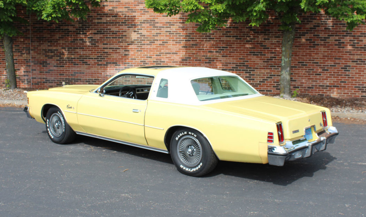 The 115-inch wheelbase gave the Cordoba a sporty appearance that enticed buyers of the '70s.