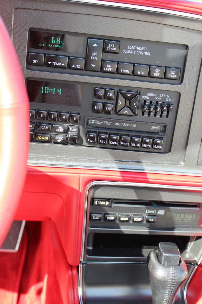 All the electronic wizardry that 1990 could offer was integrated in the Reatta