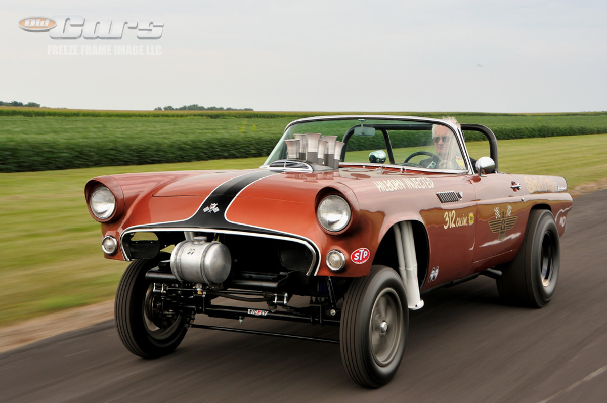 The “Bird of Prey” 1955 T-Bird gasser features a hand-crafted NicKey sub-frame straight-axle kit with coil-over shock absorbers and ladder bars.