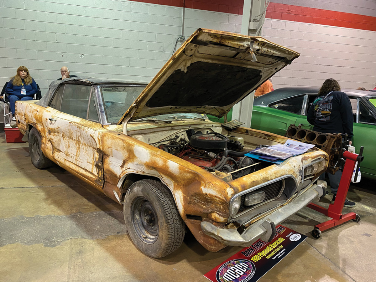 MCACN Barn Finds - Old Cars Weekly
