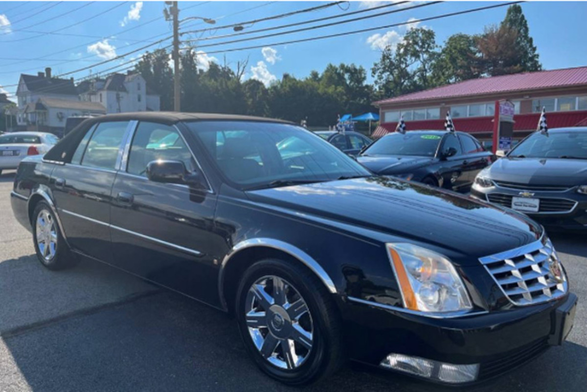 Sission Pre-Owned of Uniontown, Pennsylvania will offer up this 2006 Cadillac DTS