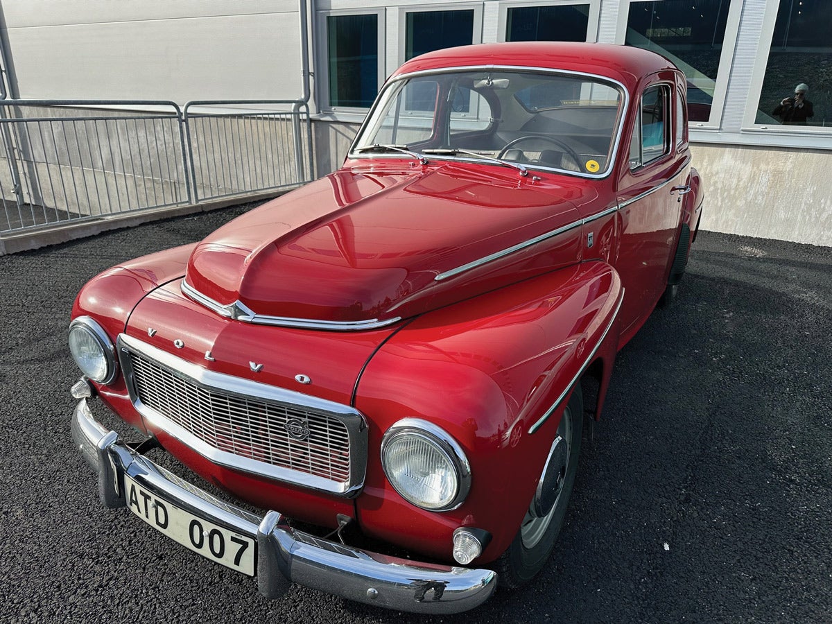 Volvo PV444