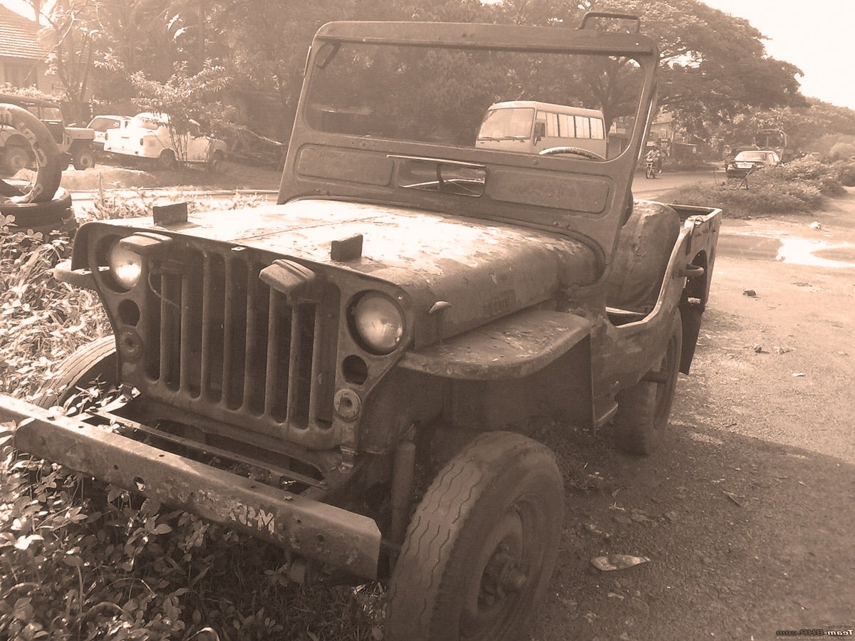The condition of a vehicle’s tires is of obvious importance if one hopes to drive it any distance. Even if the tires look good, they may be past their life, so check the date code on the side wall to ensure they aren’t more than six years old.