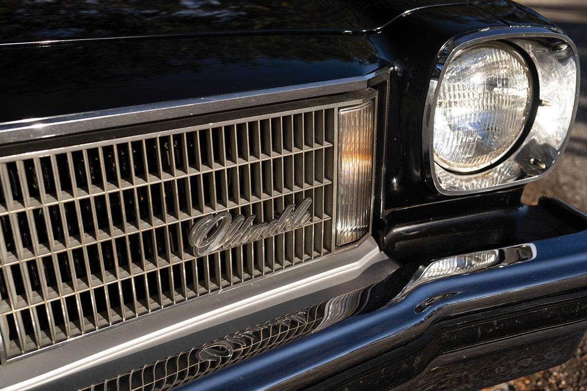 In building the 1975 Hurst/Olds on the Cutlass Supreme body, the Supreme grille was swapped out for the Cutlass Salon grille.