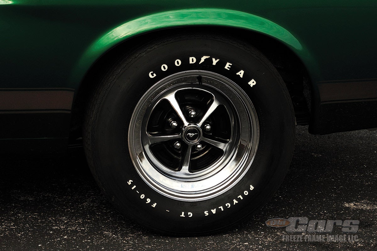 Steel wheels, poverty caps and trim rings were standard on the Boss 302, but this car was ordered with the “boss” Magnum 500 wheels