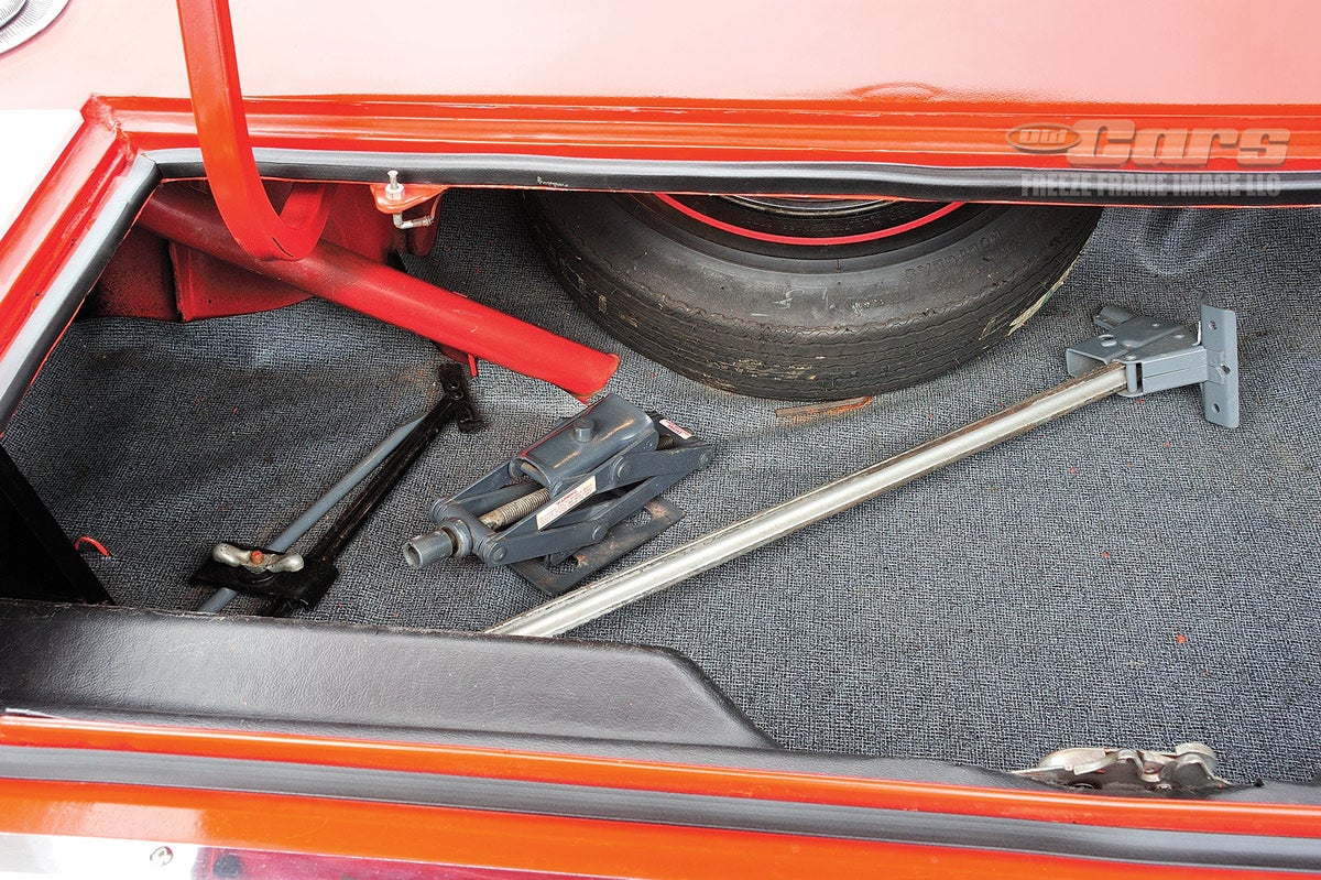The scissor jack is extremely rare and likely a prototype of its own.