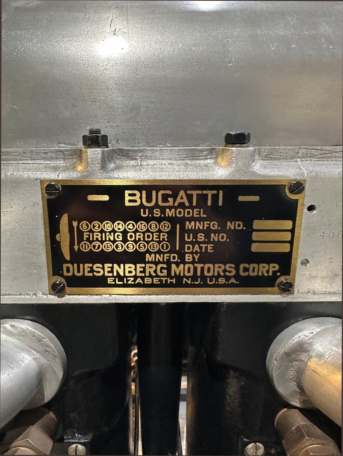 Engine tag showing the union of two masterful names behind the development and construction of the U-16 engine.