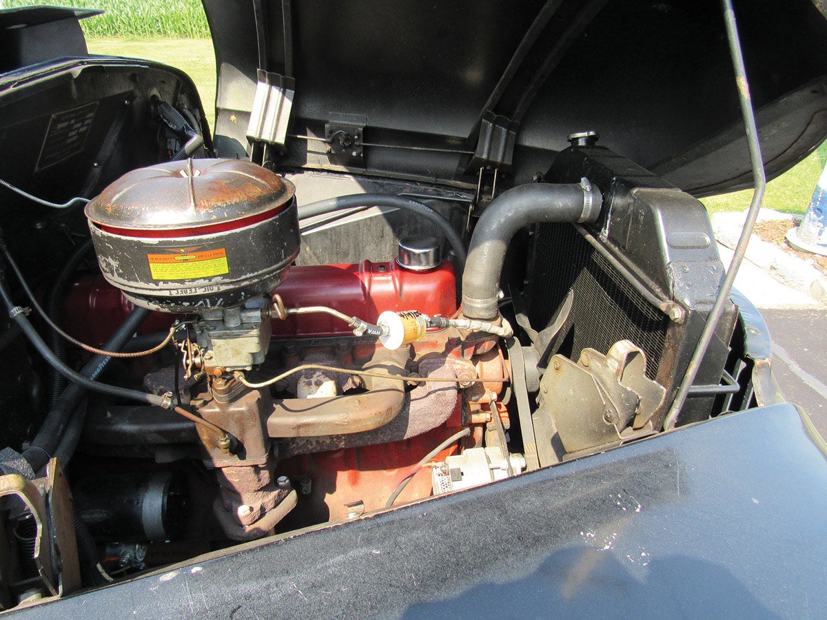 The overhead-valve power plant delivers 173.5 lb.-ft. of torque and 100 hp.