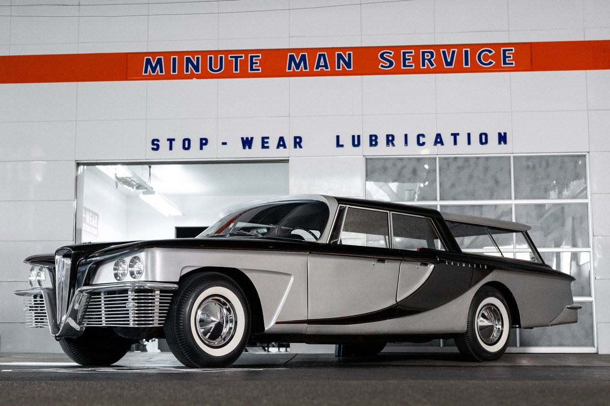 Bonhams|Cars tapped to sell parts of the Harrah Collection and vehicles from...